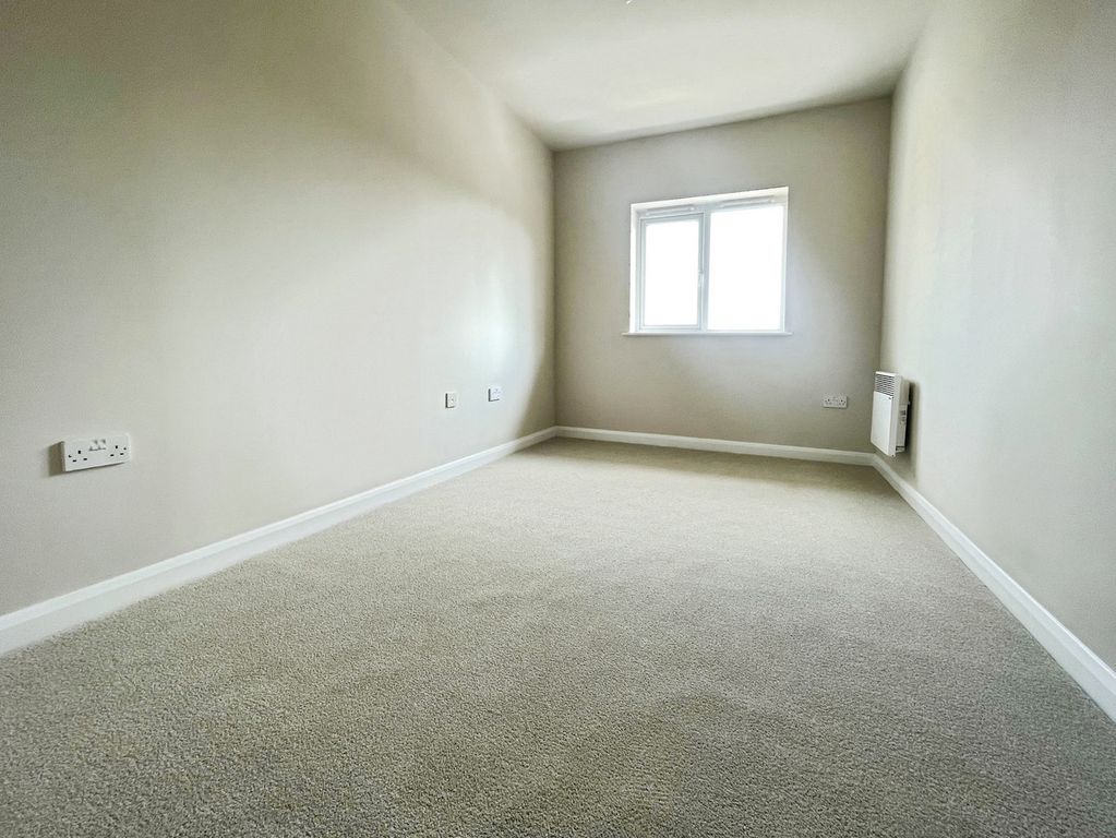 Additional image 5 of 2 bed flat for saleThe Hampden Building, Kidlington OX5