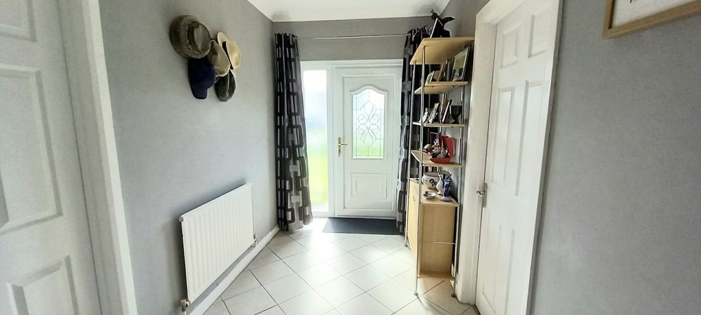 Additional image 4 of 4 bed detached house for saleMeinciau Road, Mynyddygarreg, Kidwelly SA17
