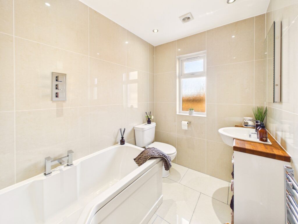 Additional image 21 of 3 bed detached bungalow for sale3 Carnasserie Place, Kilmory, Lochgilphead, Argyll PA31