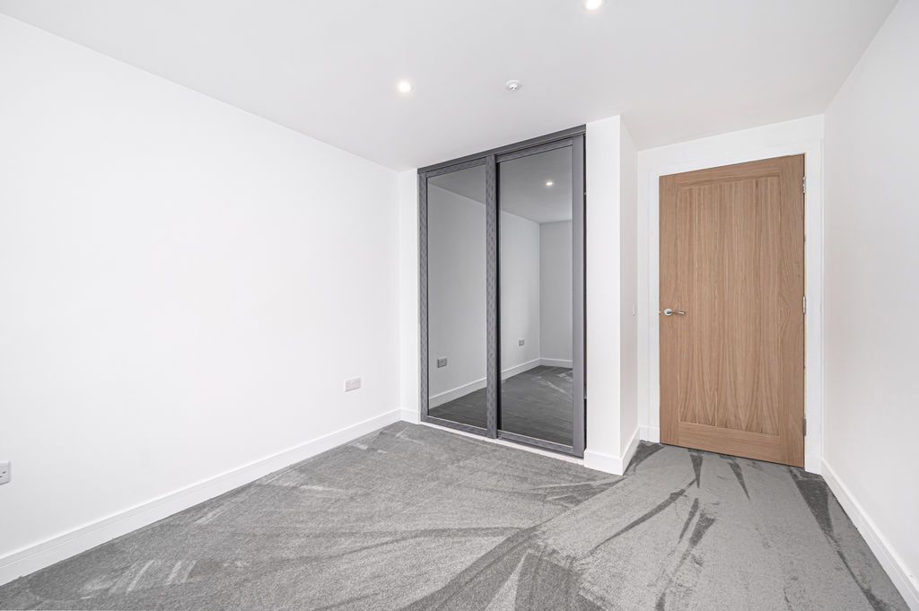 Additional image 10 of 2 bed flat for saleTolbooth Street, Kirkcaldy KY1