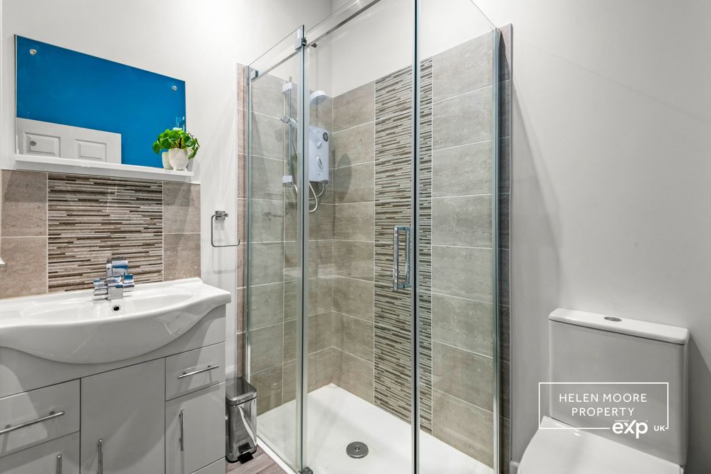 Additional image 13 of 3 bed penthouse for saleTremarran Court, Crescent Road, Ivybridge, Devon PL21