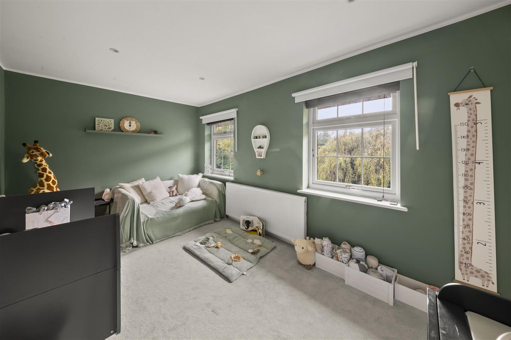 Additional image 13 of 4 bed detached house for salePotters Cross, Iver SL0