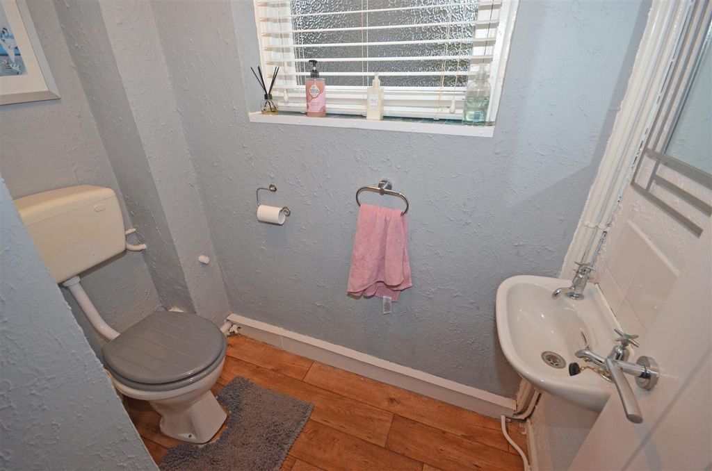 Additional image 8 of 4 bed semi-detached house for saleWaterside, Hyde SK14