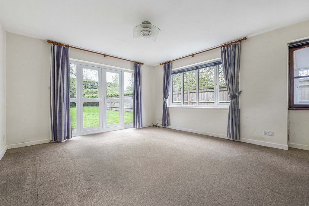 Additional image 2 of 3 bed detached bungalow for saleThe Moors, Kidlington OX5