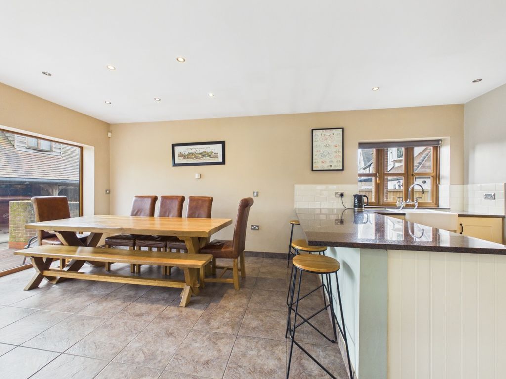 Additional image 5 of 6 bed detached house for saleNewland Park, Hull HU5