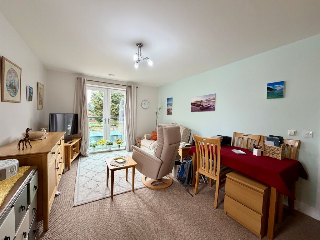 Additional image 8 of 1 bed flat for saleHigh Street, Huntingdon PE29