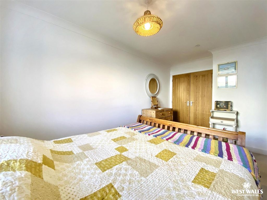 Additional image 15 of 3 bed detached bungalow for saleLlys Y Felin, Kidwelly SA17