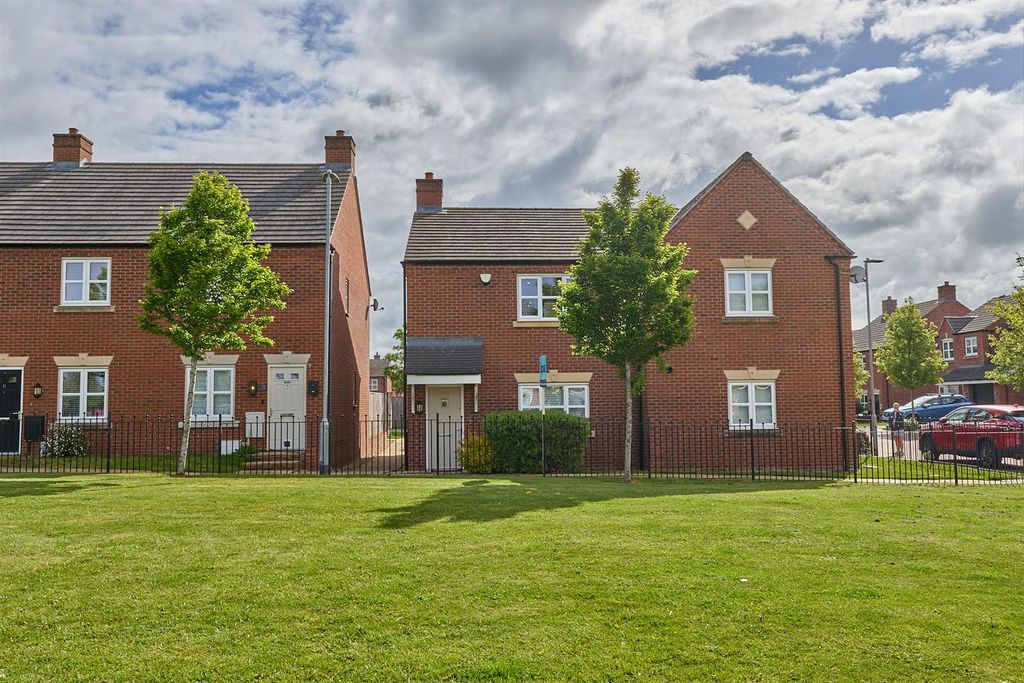 Additional image 4 of 1 bed flat for saleRyelands Crescent, Stoke Golding, Nuneaton CV13