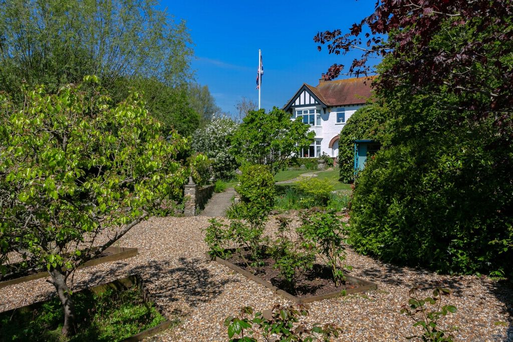 Additional image 33 of 4 bed detached house for saleBurmarsh Road, Hythe CT21