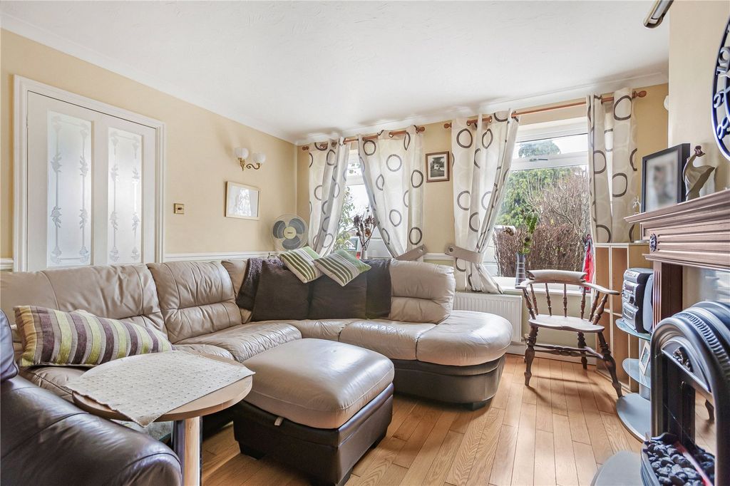 Additional image 4 of 3 bed semi-detached house for saleOxford Road, Kidlington OX5