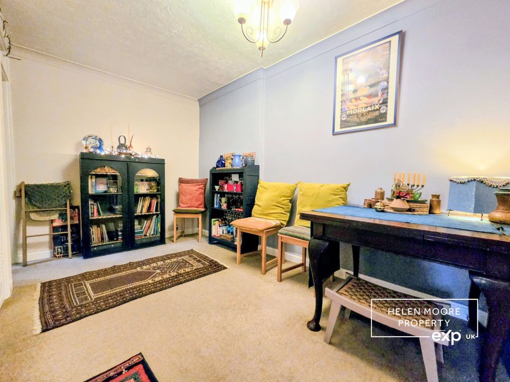 Additional image 5 of 2 bed flat for saleWoodland Court, Woodland Road, Ivybridge PL21