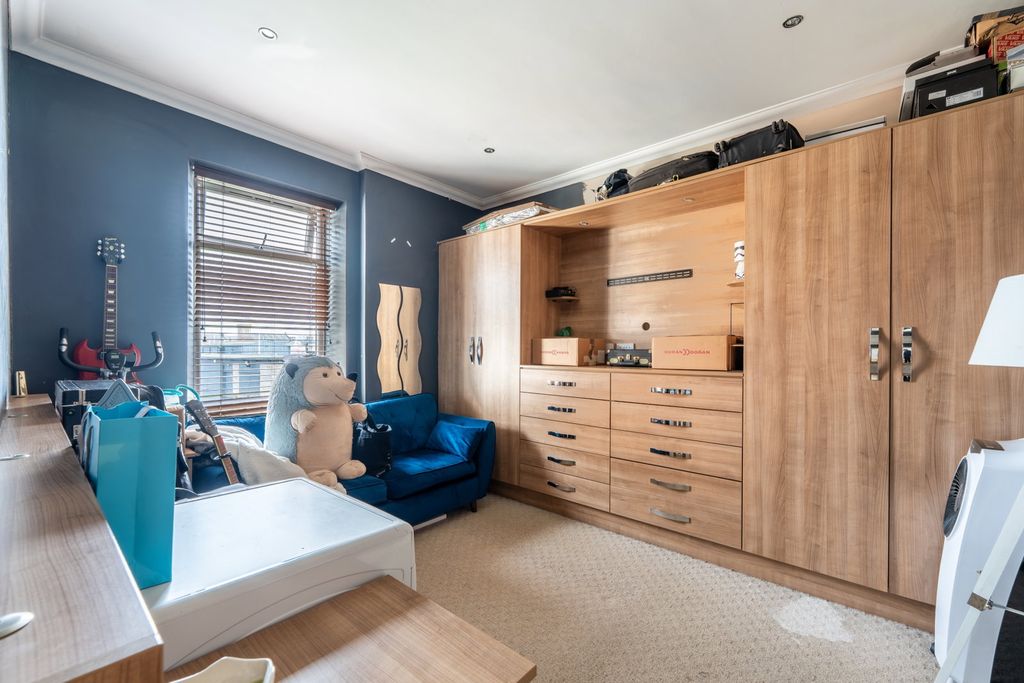 Additional image 16 of 2 bed flat for saleFactory Road, Kirkcaldy KY1