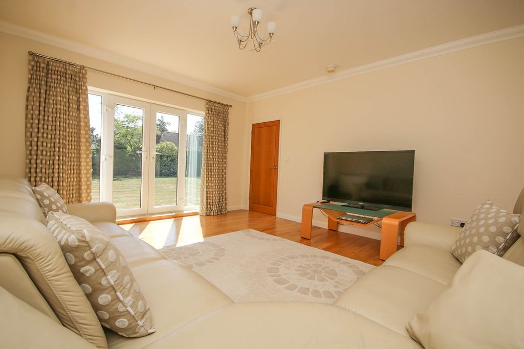 Additional image 8 of 5 bed detached house for saleCastle Rising Road, South Wootton PE30