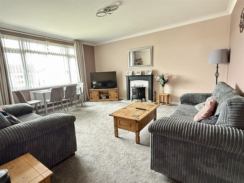 Additional image 2 of 4 bed detached bungalow for saleMorfa Maen, Kidwelly SA17
