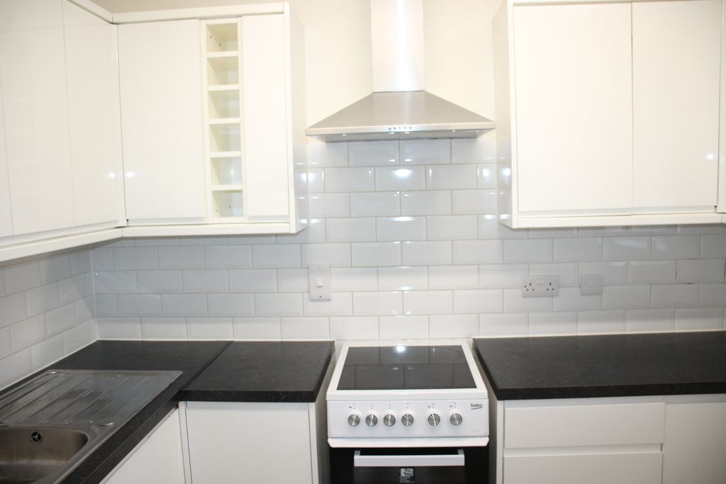 Additional image 3 of 1 bed maisonette for saleWiltshire Close, Hungerford RG17