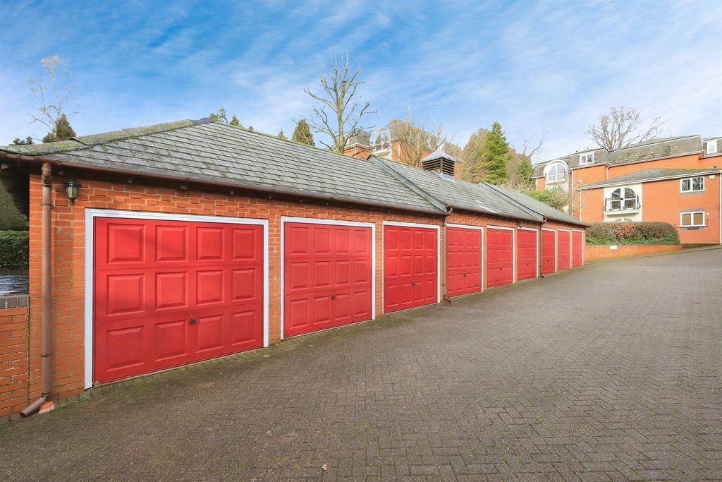 Additional image 11 of 2 bed flat for saleOldnall Road, Kidderminster DY10