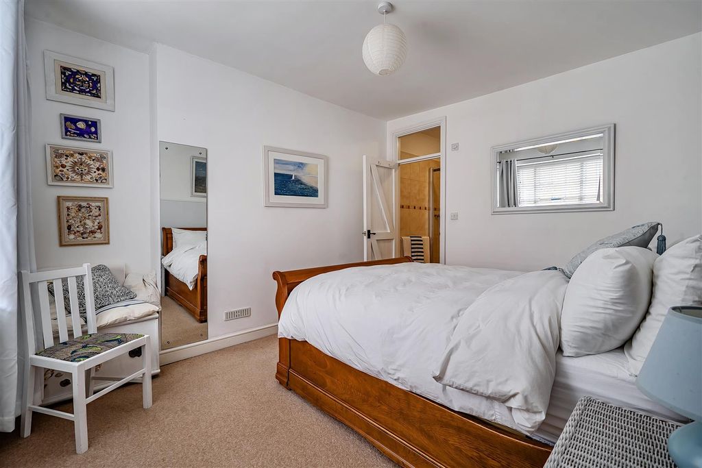 Additional image 17 of 3 bed semi-detached house for saleBay Hill, Ilminster TA19