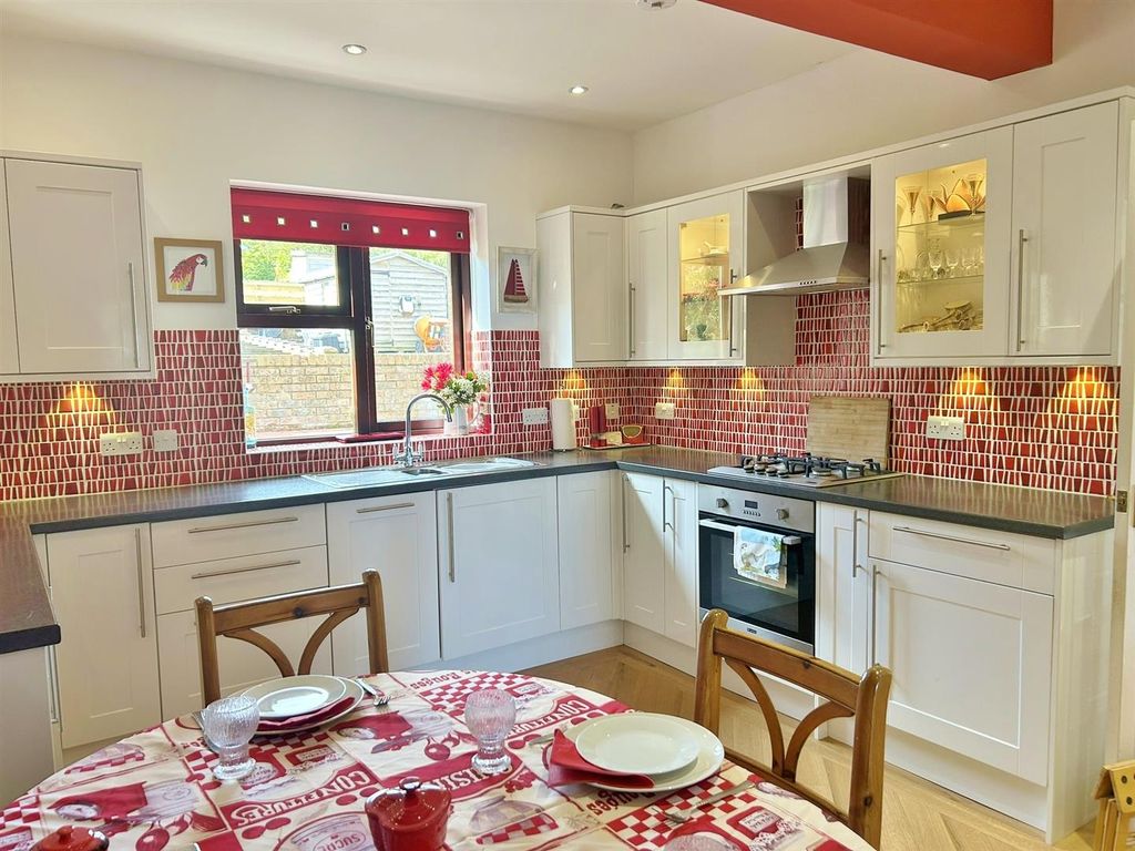 Additional image 9 of 2 bed terraced house for sale4 Alma Terrace, Brodick, Isle Of Arran KA27