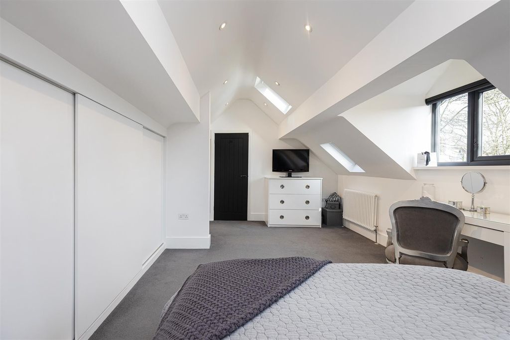 Additional image 55 of 4 bed detached house for saleOakfield Road, Birkby, Huddersfield HD2