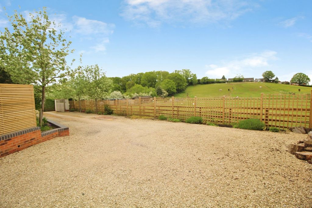 Additional image 33 of 3 bed bungalow for saleSandy Lane, Nr. Franche, Kidderminster DY11