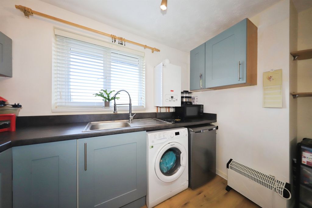 Additional image 5 of 2 bed flat for saleBaxter Gardens, Kidderminster DY10