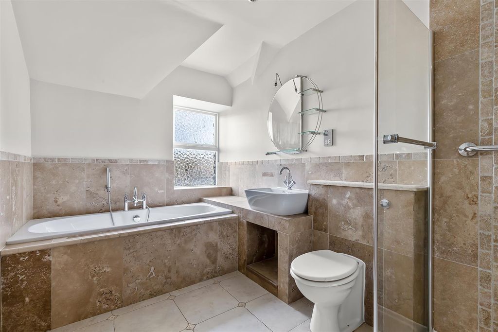 Additional image 20 of 3 bed flat for saleThe Grove, Ilkley LS29