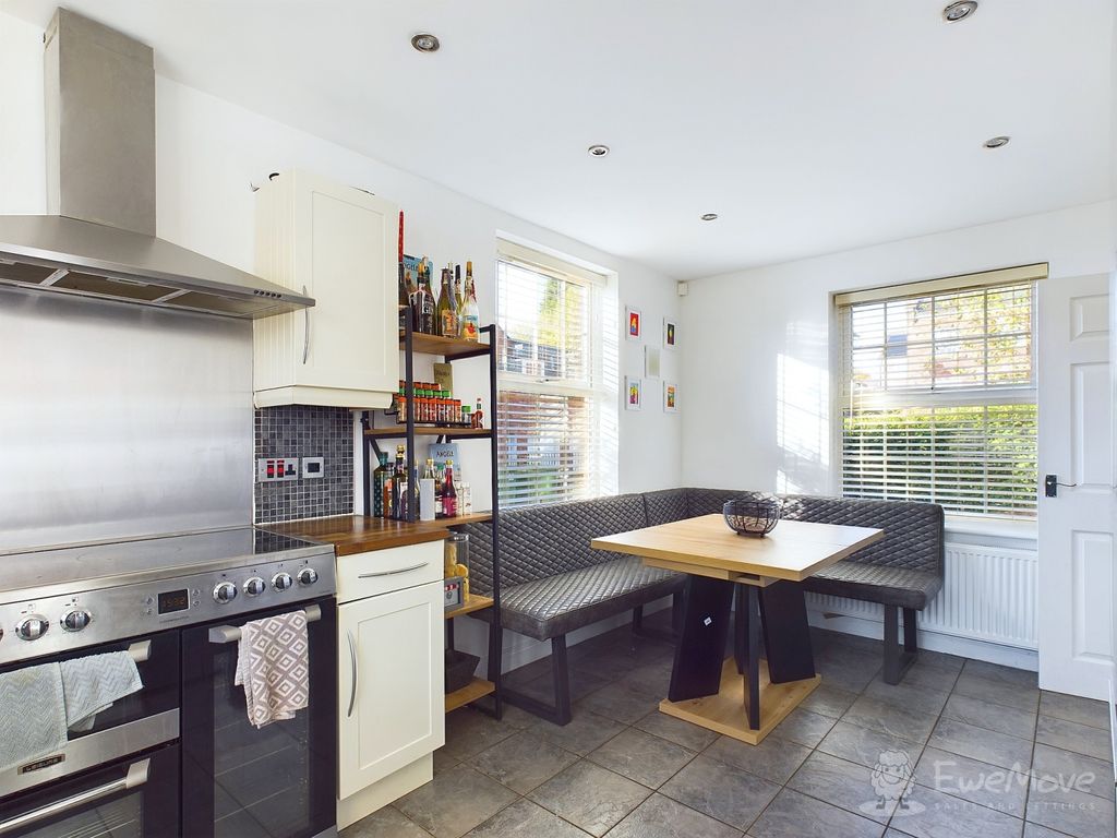 Additional image 2 of 4 bed detached house for saleWoodland View, Hyde SK14