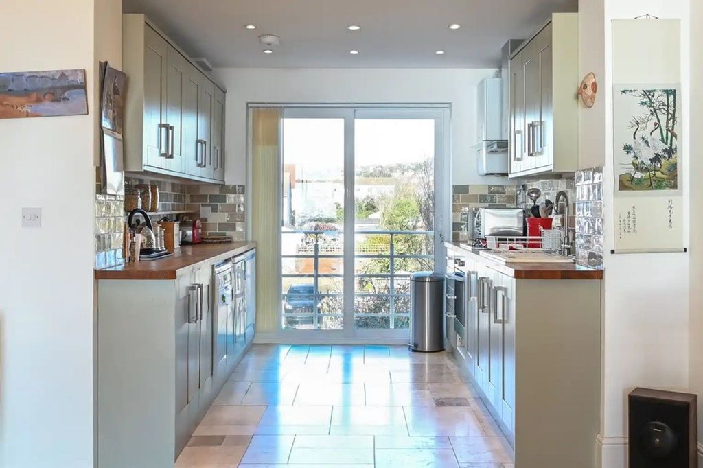 Additional image 4 of 6 bed terraced house for saleWest Parade, Hythe CT21