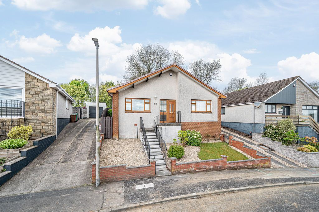 3 bed detached bungalow for saleCulzean Crescent, Kirkcaldy KY2