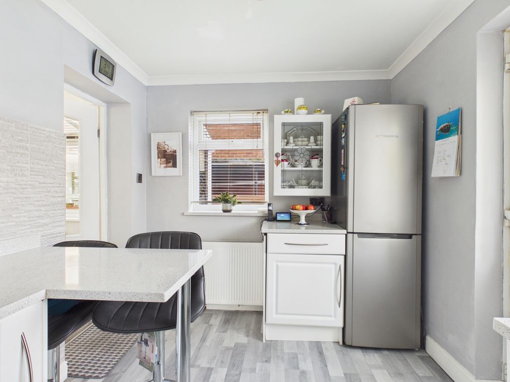 Additional image 9 of 3 bed semi-detached house for saleGrosvenor Crescent, Hyde SK14