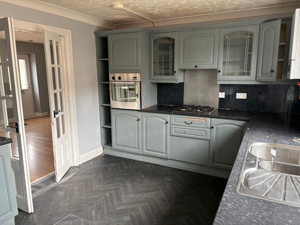 Additional image 4 of 3 bed terraced house for saleKirkland Gardens, Ballingry, Lochgelly KY5