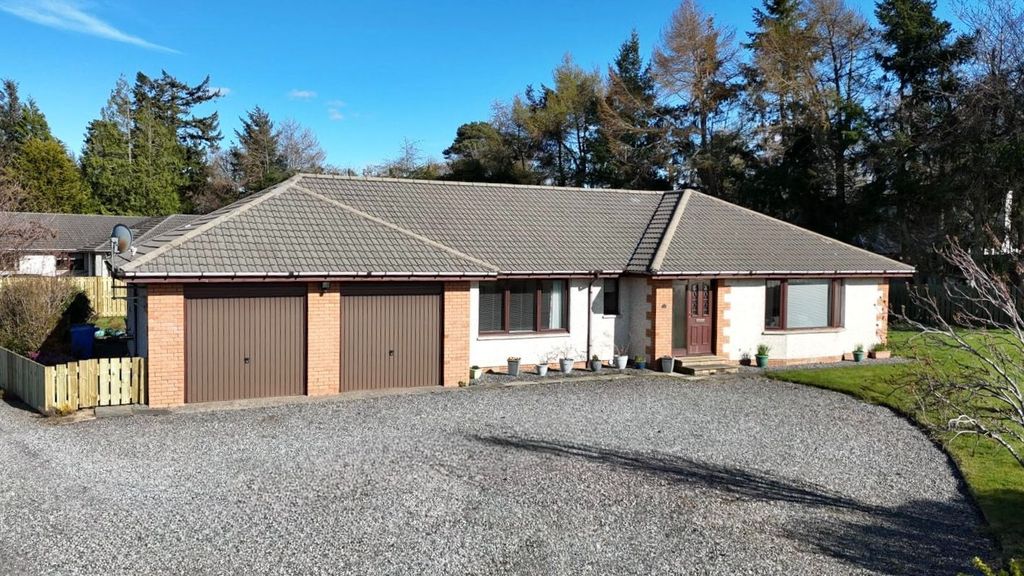 5 bed bungalow for sale42 Brookfield, Inverness IV2