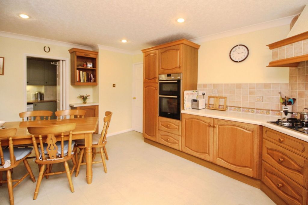 Additional image 12 of 4 bed detached house for saleHoneybrook Lane, Franche, Kidderminster DY11