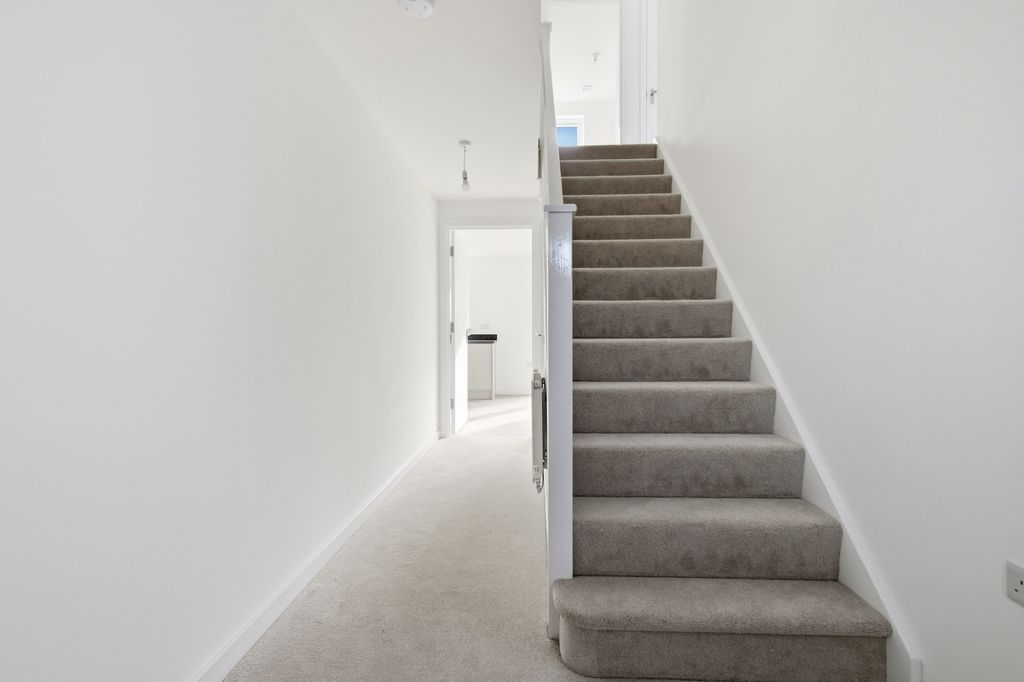 Additional image 4 of 4 bed detached house for saleBogswell Lane, Kirkcaldy KY1