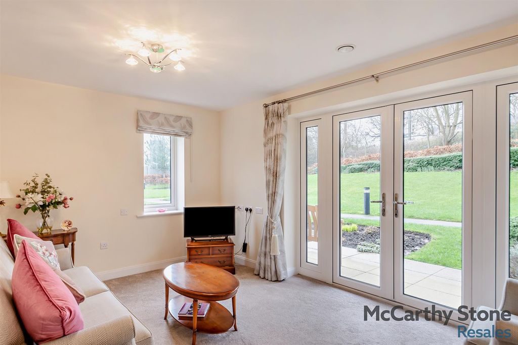 Additional image 3 of 2 bed flat for saleRailway Road, Ilkley LS29