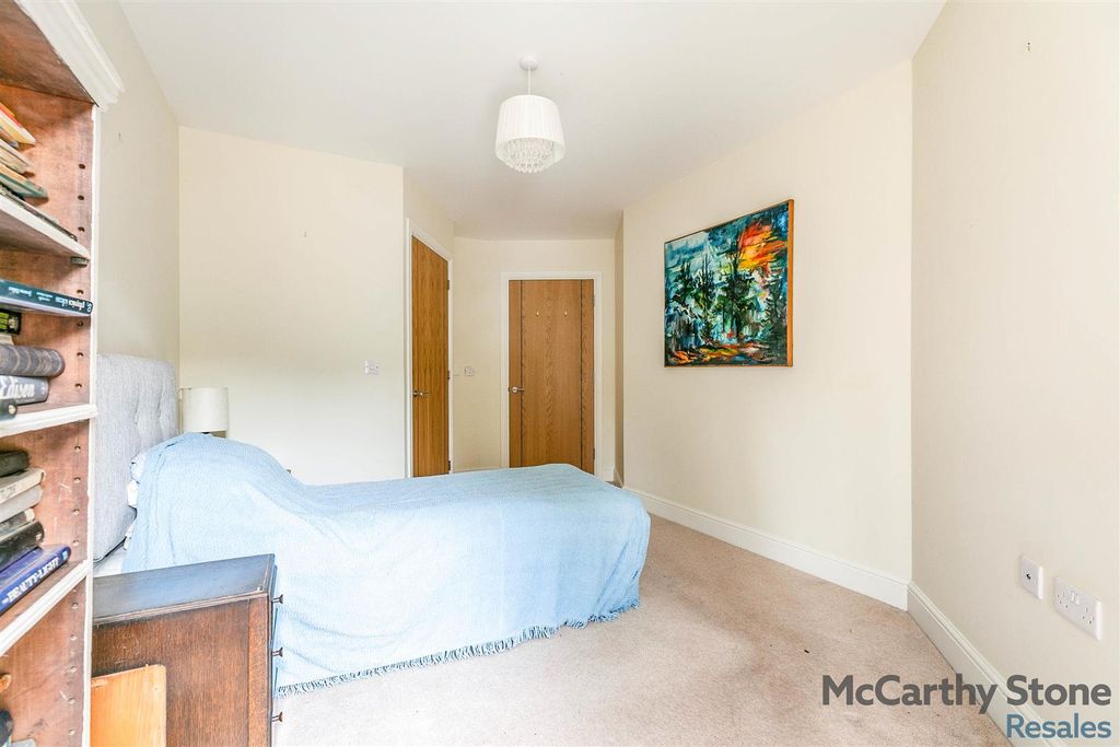 Additional image 11 of 1 bed flat for saleElm Tree Court, High Street, Huntingdon PE29
