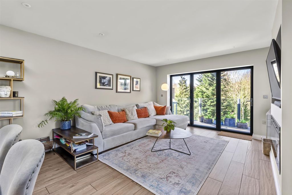 Additional image 6 of 4 bed detached house for saleLeeds Road, Ilkley LS29