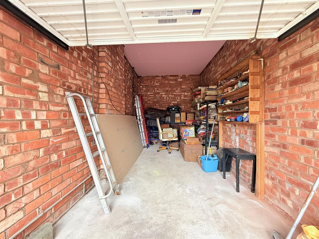 Additional image 5 of 3 bed semi-detached house for saleGrosvenor Road, Hyde SK14