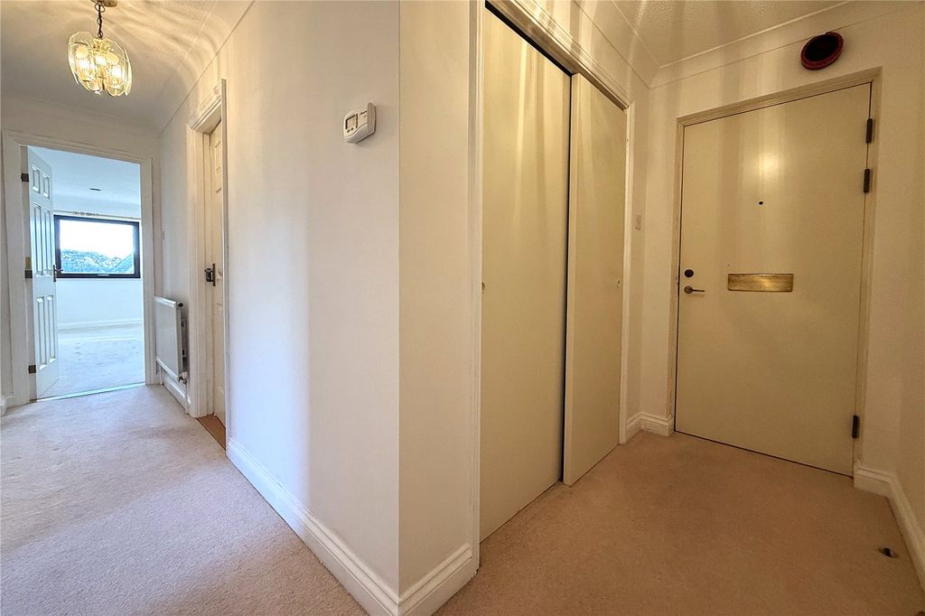 Additional image 7 of 2 bed flat for saleThe Groves, Crescent Road, Ivybridge, Devon PL21