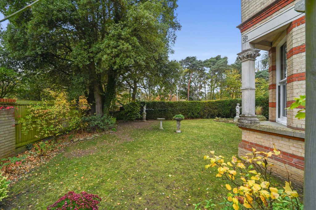 Additional image 21 of 7 bed detached house for saleWesterfield Road, Ipswich IP4