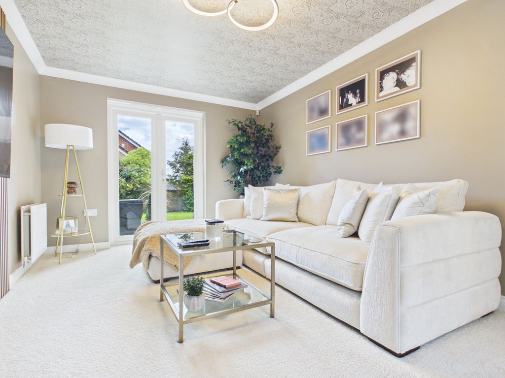 Additional image 4 of 4 bed detached house for saleThe Links, Hyde SK14