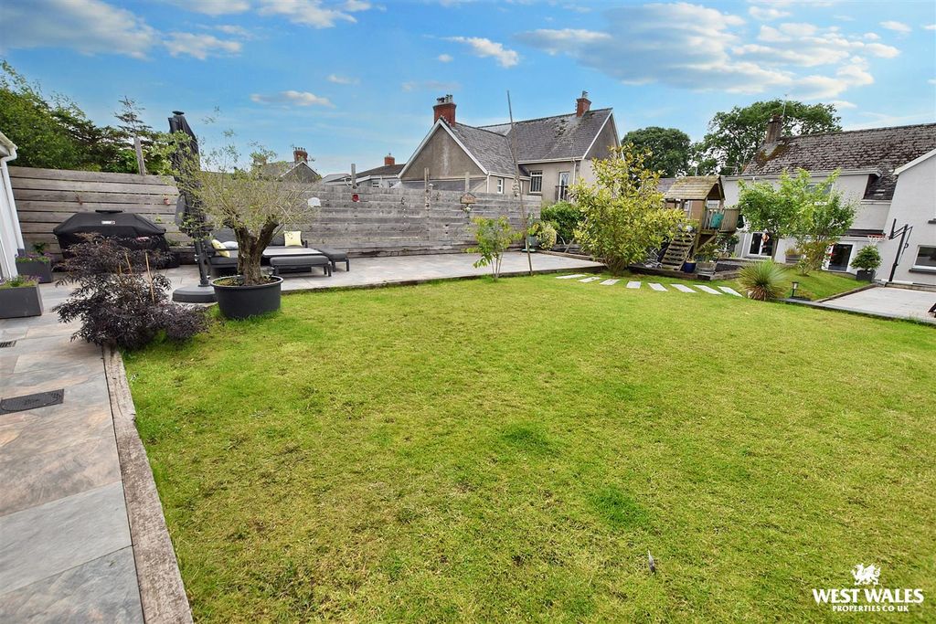 Additional image 16 of 5 bed detached house for saleCarmarthen Road, Kilgetty SA68
