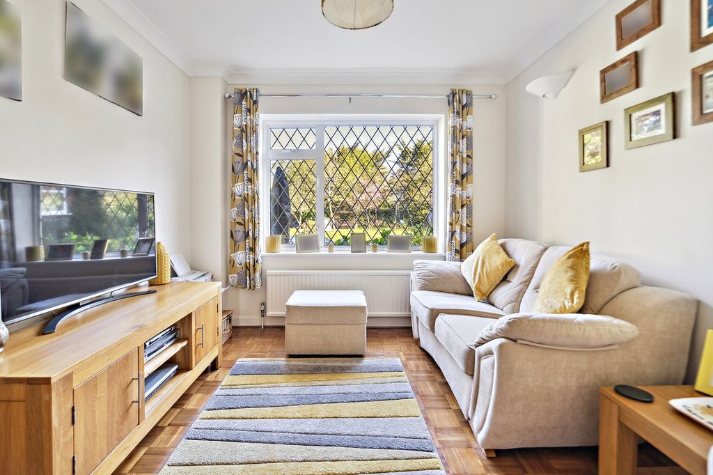 Additional image 15 of 5 bed detached house for saleNorwood Lane, Iver SL0