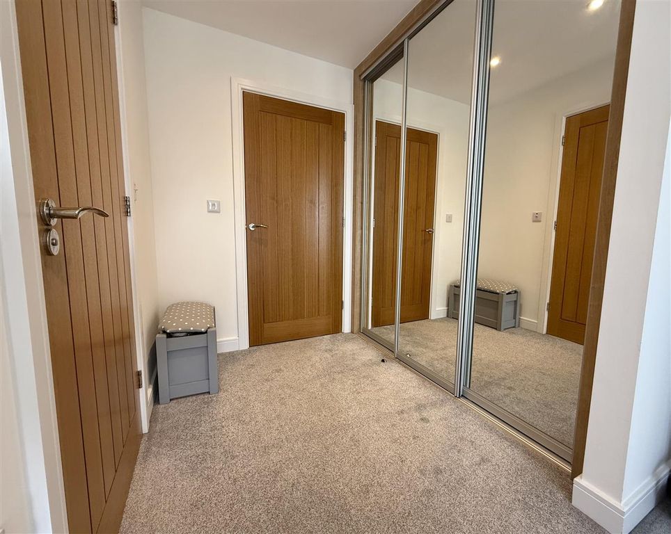 Additional image 27 of 4 bed detached house for saleGerddi Gwenllian, Mynyddygarreg, Kidwelly SA17