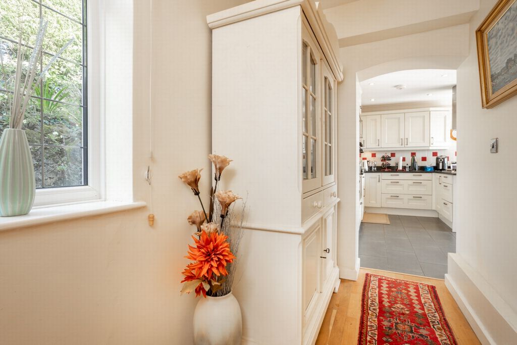 Additional image 8 of 4 bed detached house for saleCliff Road, Hythe CT21