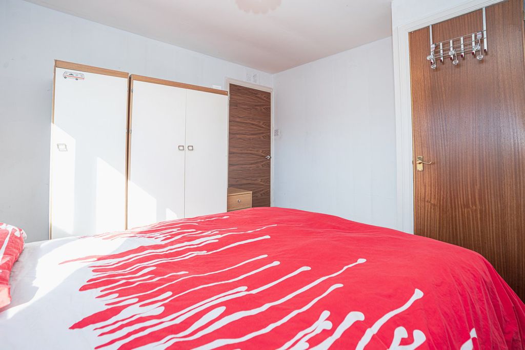 Additional image 17 of 2 bed terraced house for saleScott Place, Lochore, Lochgelly KY5