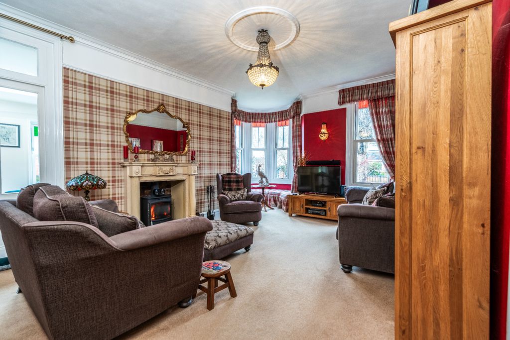 Additional image 5 of 5 bed detached house for saleLea Bank Avenue, Kidderminster DY11