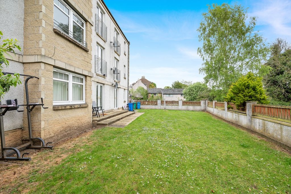 Additional image 18 of 2 bed flat for saleKing Street, Inverkeithing KY11