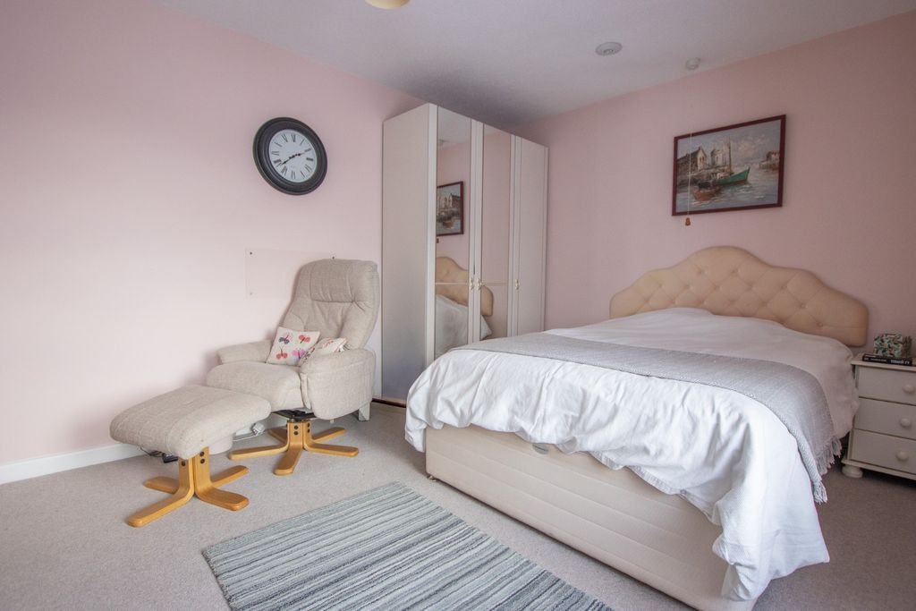 Additional image 20 of 4 bed detached house for saleThe Boltons, South Wootton PE30