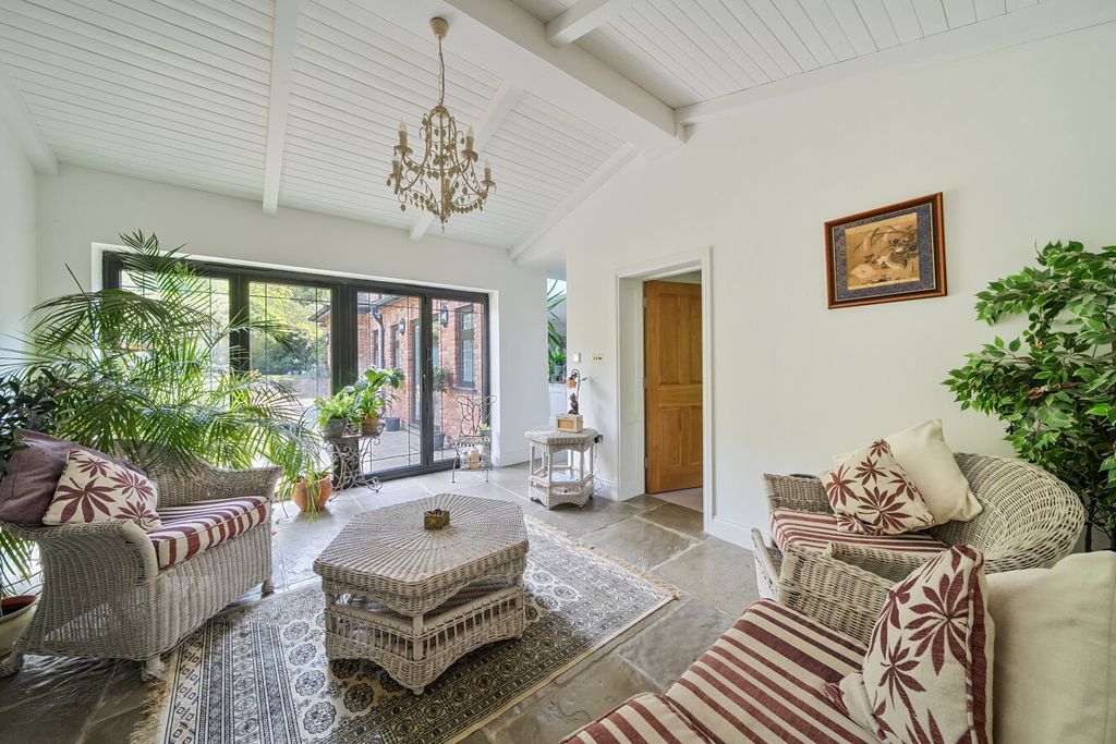 Additional image 8 of 5 bed detached house for saleGreys Park Close, Keston, Kent BR2